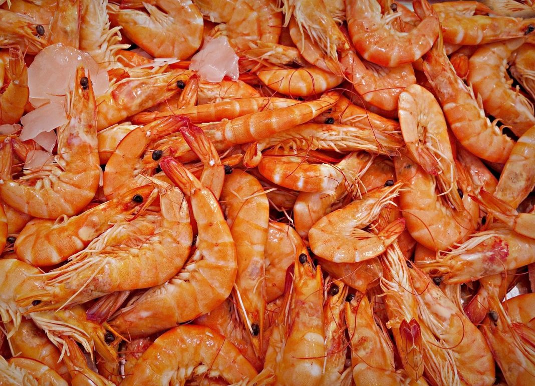 Cómo hacer unas gambas con setas y bambú mejores que las del chino