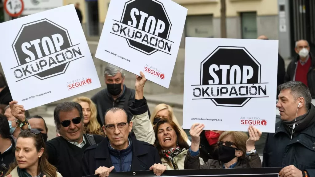 El Fenómeno De La Okupación: Contexto, Cifras Y Las Razones Detrás Del Incremento En Cataluña