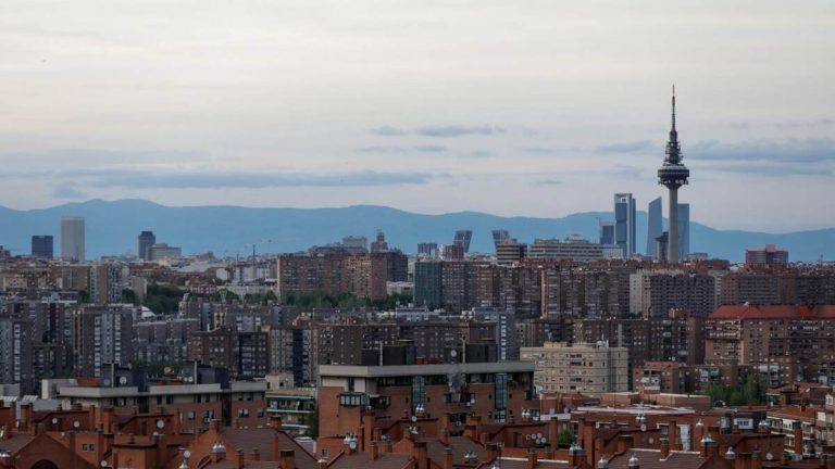 Europa le hace la cruz a Madrid a pesar de cumplir por primera vez los requisitos de calidad de aire