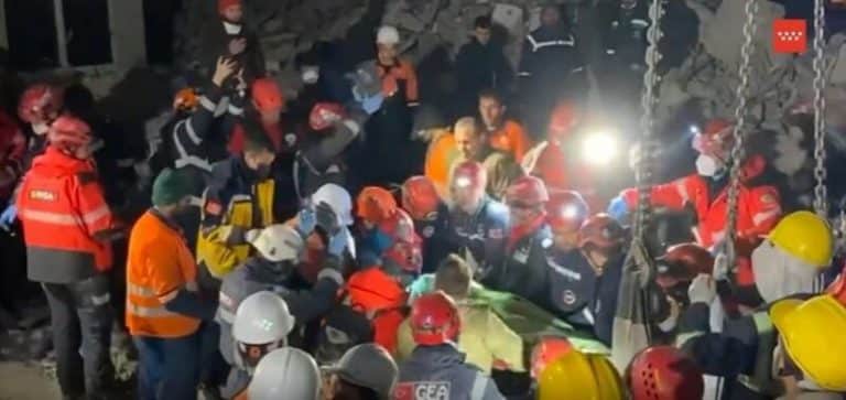 Médica del Ericam califica de «milagro» el rescate de una mujer atrapada durante seis días en Turquía por el terremoto