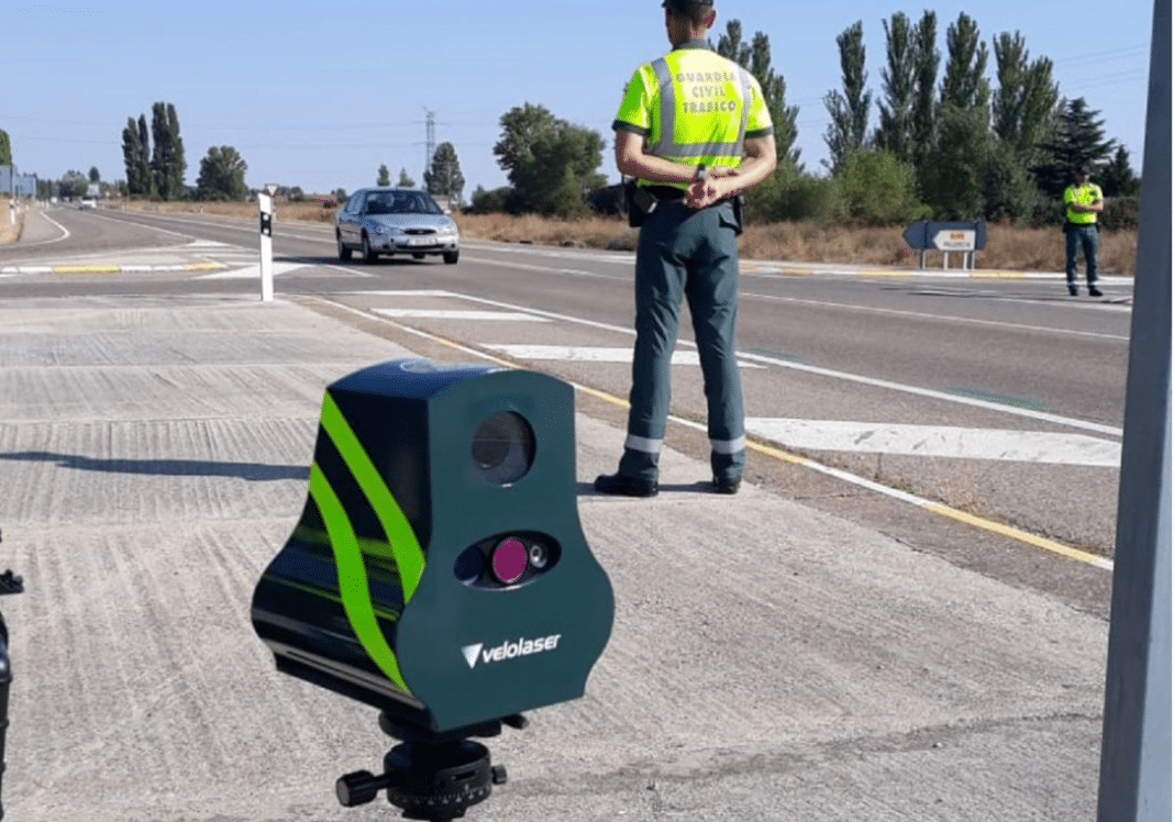 El monto de la multa por exceso de velocidad