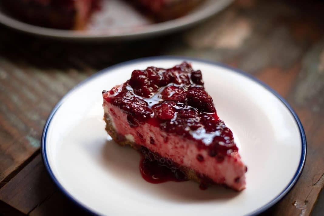 La sencilla tarta de queso de Jordi Cruz con la que quedarás como un gourmet