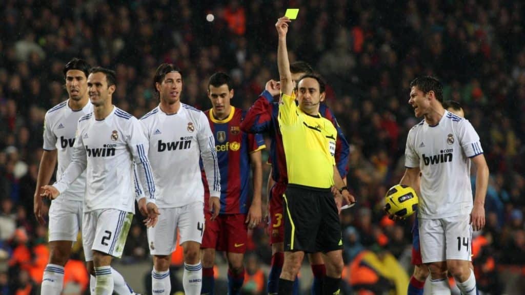 Defensa Letal Para Los Árbitros
