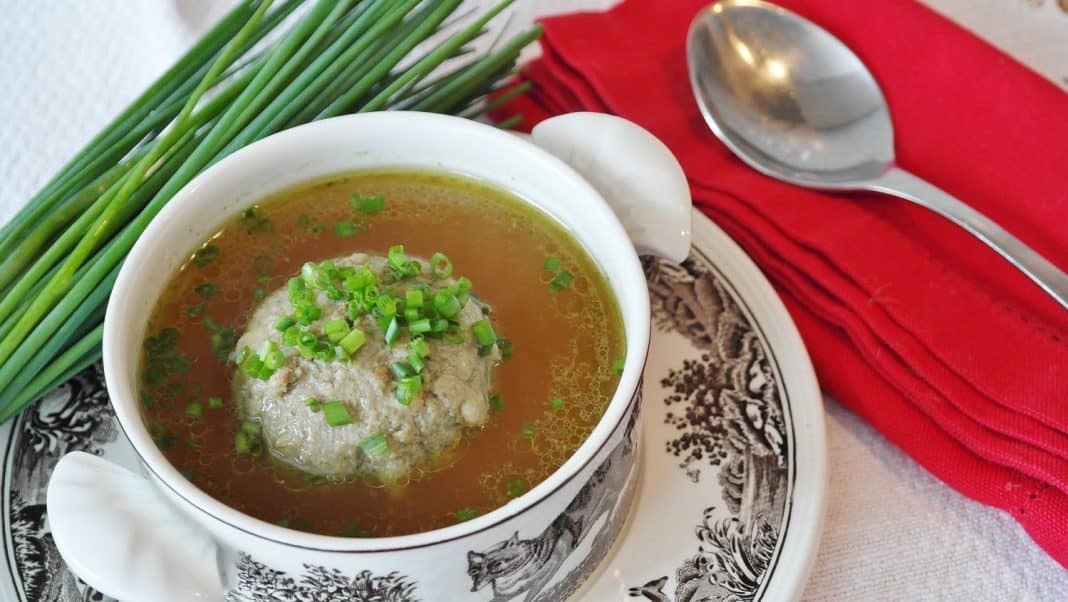 La receta de Arguiñano para hacer un caldo perfecto