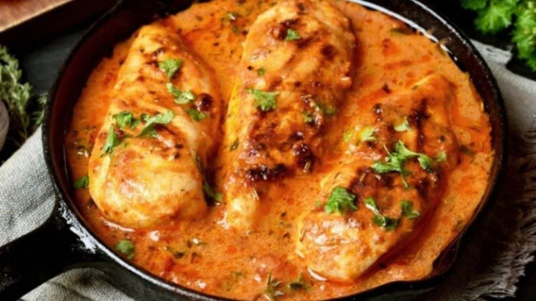 Las pechugas de pollo en salsa de Arguiñano que puedes preparar en cinco minutos