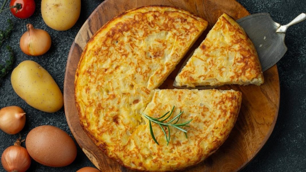 Cómo preparar la tortilla de patatas de Mercadona para que quede más jugosa