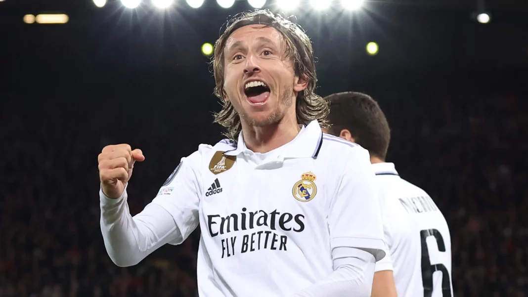 La lealtad a la camiseta blanca: Modric prefiere quedarse en casa