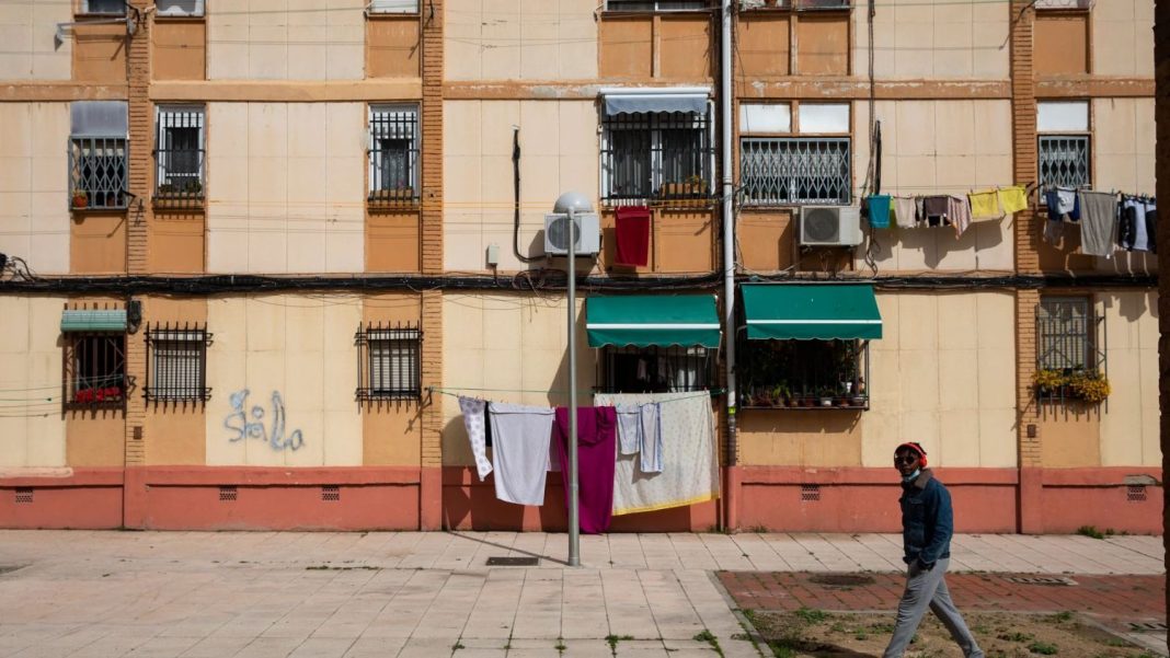 San Cristóbal, el barrio más pobre de Madrid  