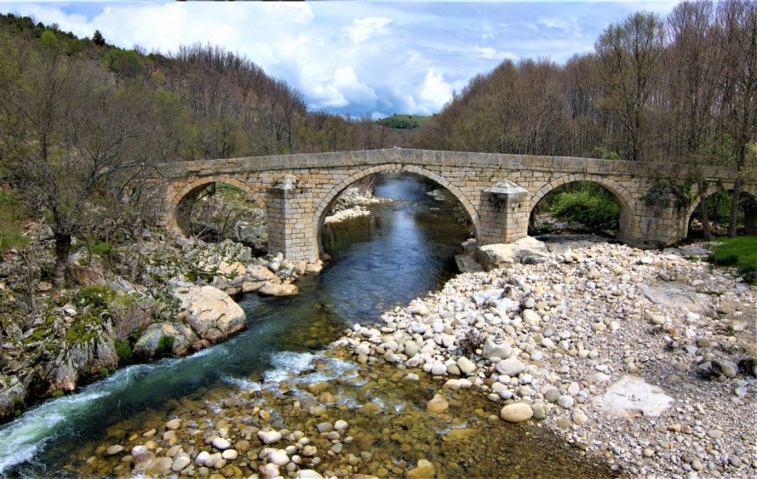 Garganta de los caballeros en Ávila