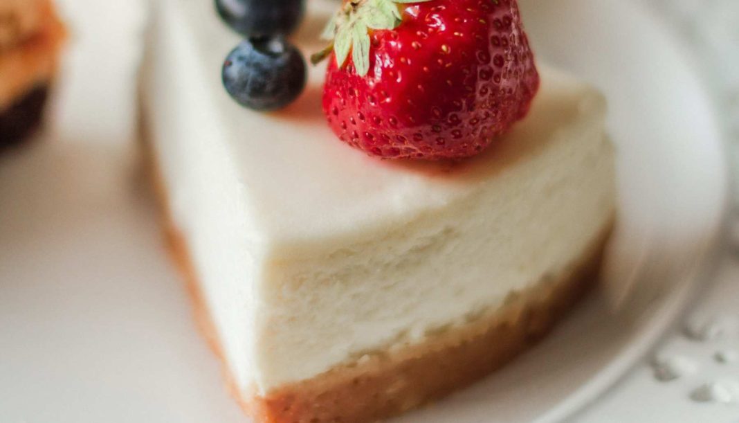 El truco de Jordi Cruz para una tarta de queso insuperable