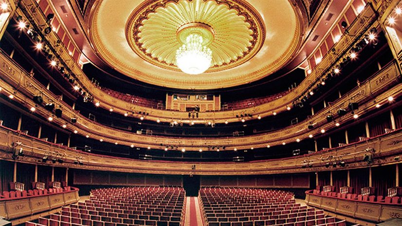 Un Teatro-Hotel De Lujo: ¿Cómo Cambiarán Los Edificios Emblemáticos De La Plaza De Canalejas?