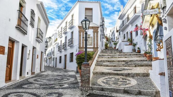 Frigiliana: Un Rincón De Tradición Morisca