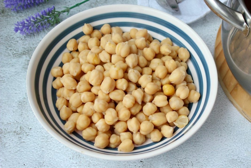 El truco de Arguiñano para una ensalada de garbanzos de primera