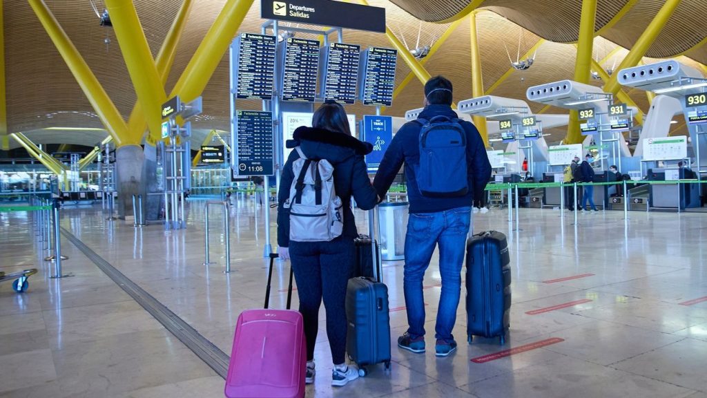 Aeropuerto Adolfo Suarez Madrid Barajas 2413568721 30388270 1300X731