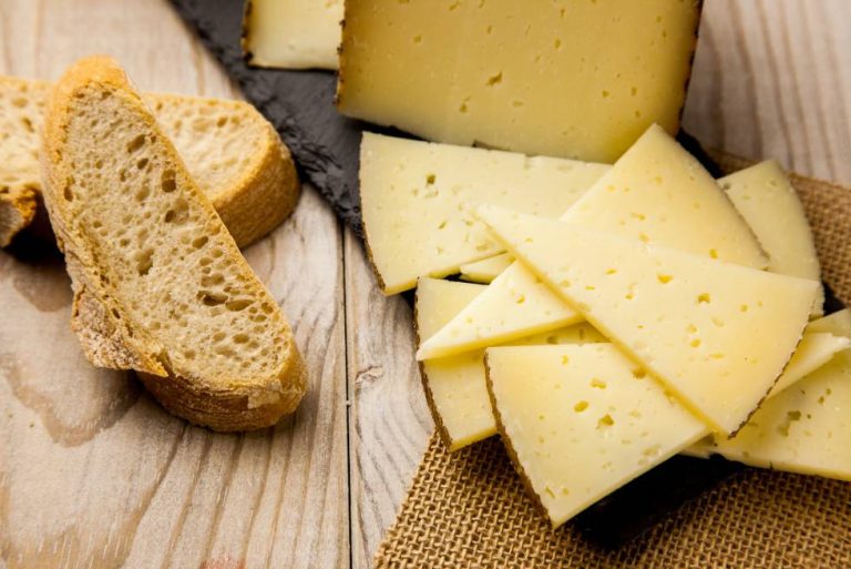 ¿Eres un amante del queso?: la OCU informa de los mejores quesos del mercado