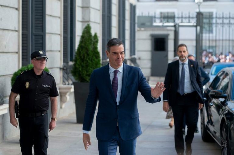 Sánchez arranca hoy con Díaz la ronda de contactos para su investidura