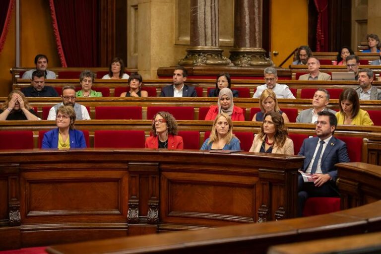 El Parlament vota este miércoles si tramita la nueva ley del audiovisual de Cataluña