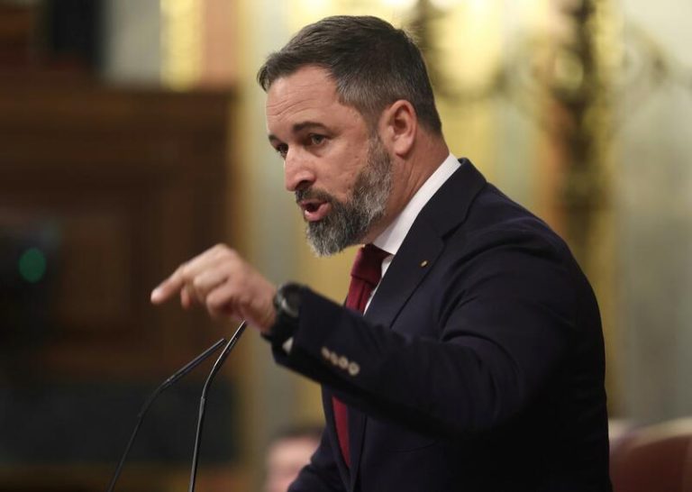 Abascal alerta de que se puede dar «un golpe» desde Moncloa por el pacto con los independentistas