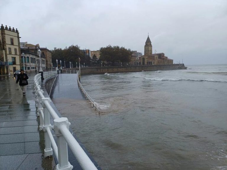 Las precipitaciones darán tregua hoy pero el riesgo por fuerte oleaje seguirá en Galicia, Cantábrico y Mediterráneo