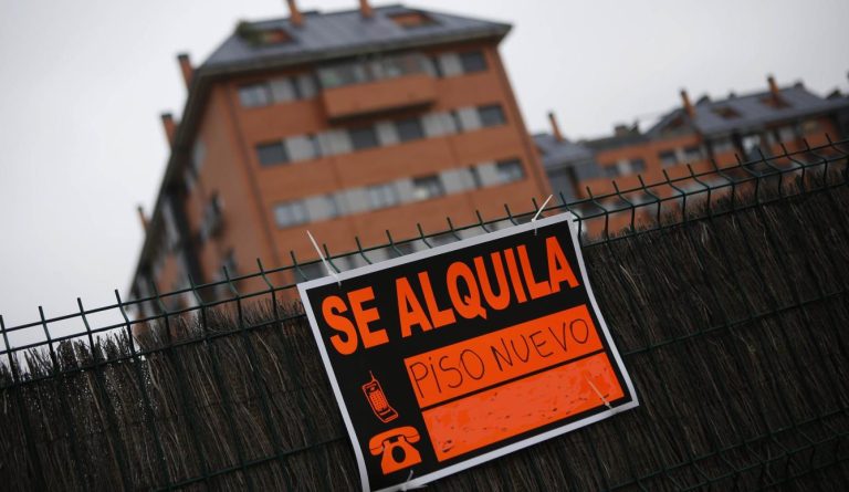 A pesar de las ayudas de las diferentes comunidades autónomas para el alquiler la vivienda vuelve a colarse entre los principales problemas de los españoles