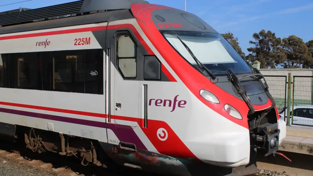 El vandalismo en Renfe causa estragos