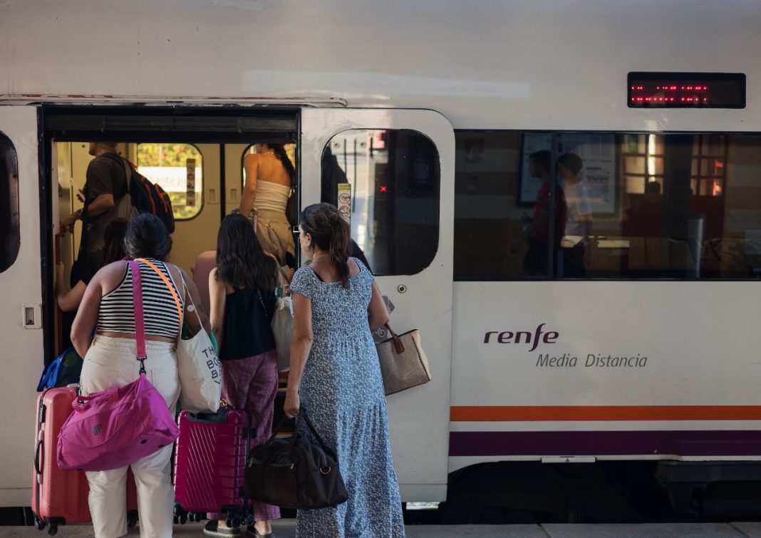 Ser parte de la Promoción Verano Joven de Renfe