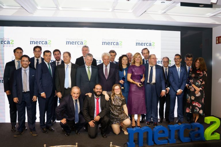 De nuevo Madrid fue la capital que convocó a lo más granado del mundo empresarial, cultural y político se reunió en torno a los galardones del Grupo MERCA2