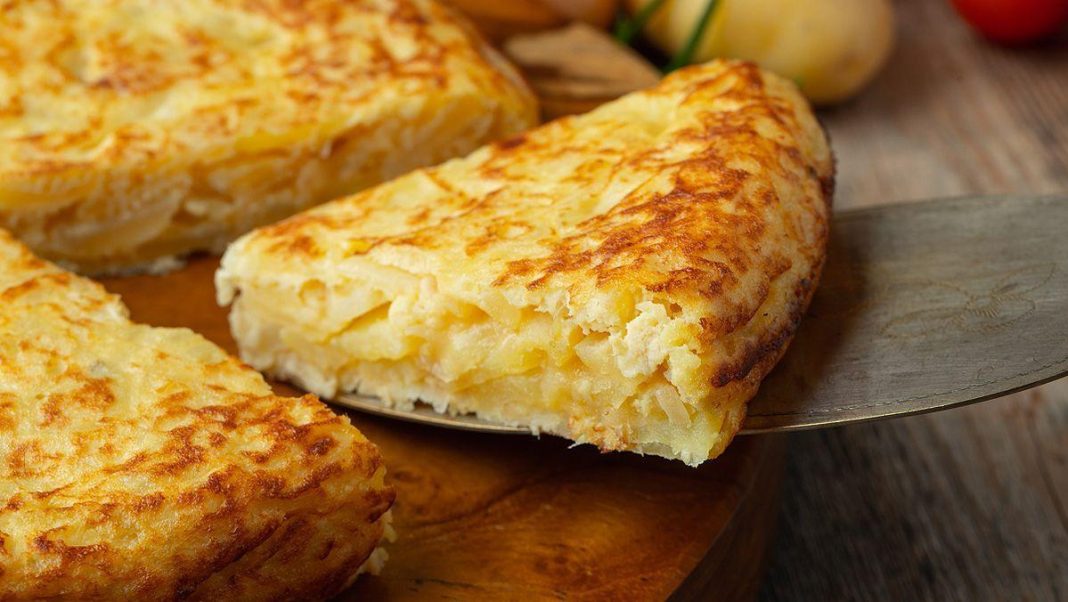 Este es el truco de Arguiñano para una tortilla de patatas de profesional