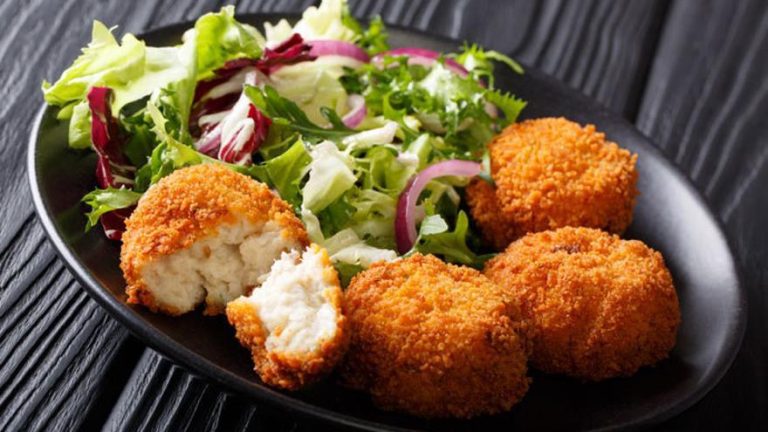 Chicote usa este truco para una bechamel perfecta: sorprende a todos con tus croquetas caseras