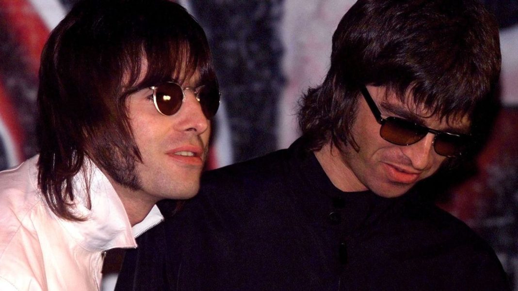 Los himnos inmortales: Los principales éxitos de Oasis