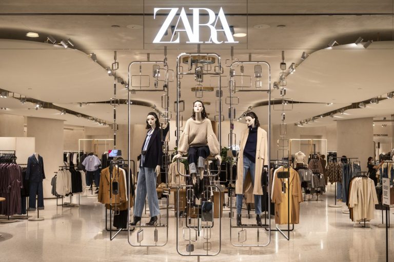 Zara triunfa en Tik Tok gracias a estos pantalones de moda