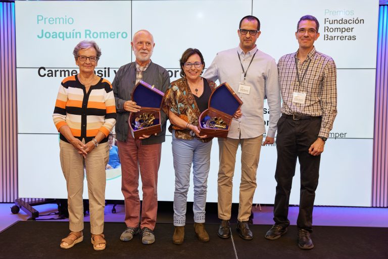 La Fundación Romper Barreras reconoce en sus premios el fomento del uso de la tecnología de apoyo