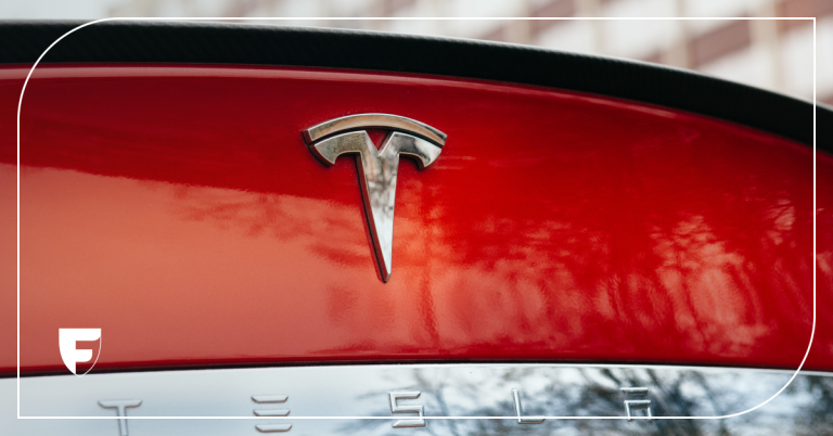 Tesla sigue viva: la gran oportunidad en bolsa para los vehículos eléctricos