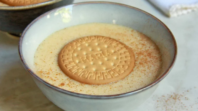 Prepara esta clásica receta de Natillas caseras y da vida a tus postres