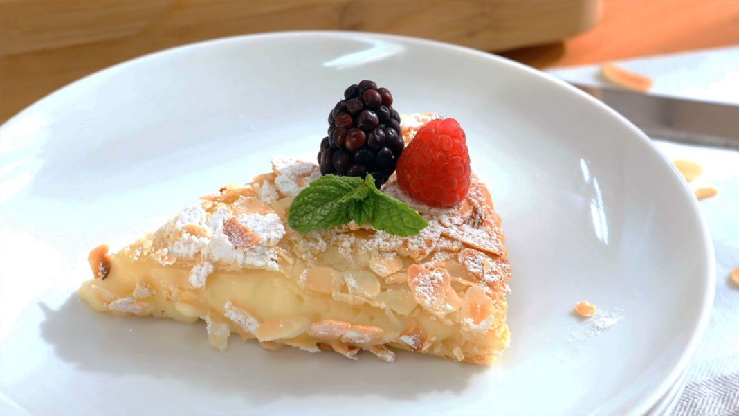 Receta clásica de esta delicia vasca: panchineta con crema pastelera