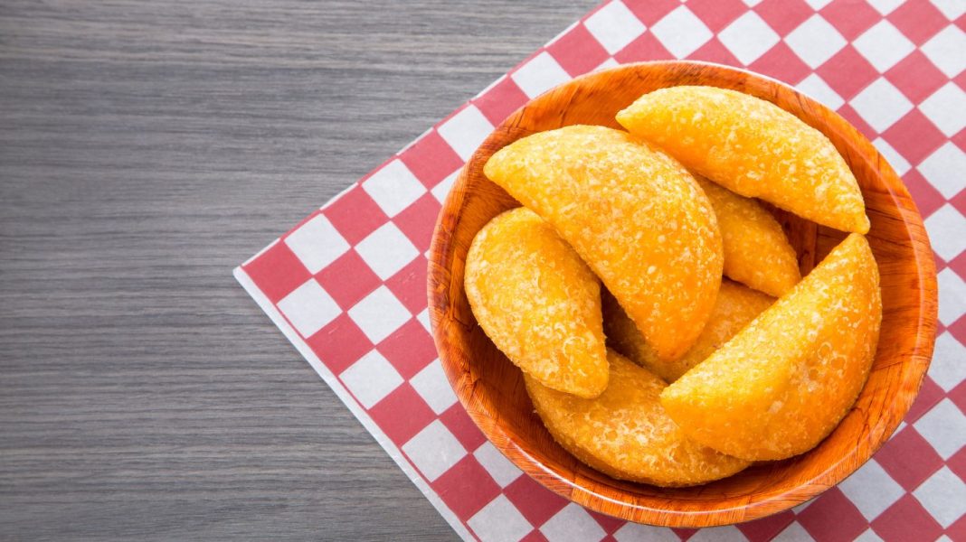 Empanadas colombianas: fácil, sin gluten y perfecta para desayunos