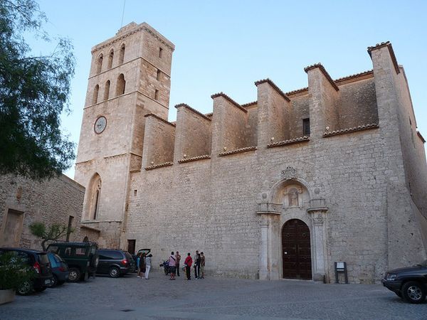 Catedral De Santa María De Las Nieves