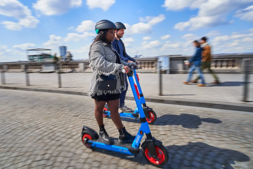 Consulta el listado oficial de patinetes homologados