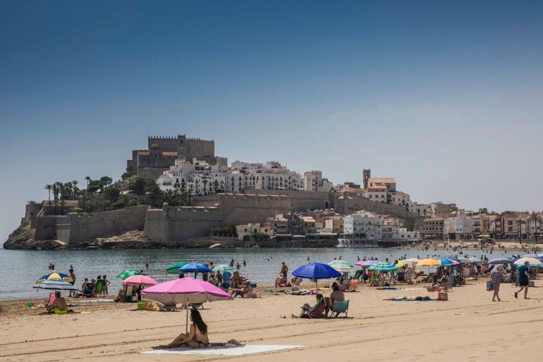 El Castillo de Peñíscola: Historia y panoramas impresionantes