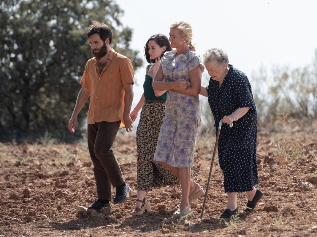 Entérate cómo fue último episodio de ‘Cuéntame cómo pasó’ y el conmovedor tributo a uno de sus creadores