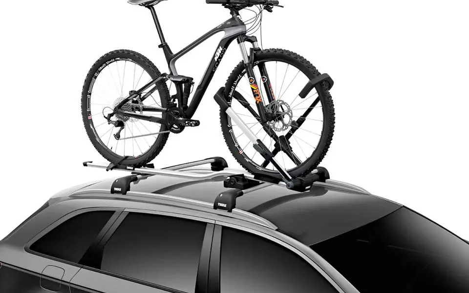 Peligros De Llevar Tu Bicicleta Mal Sujeta En El Coche 