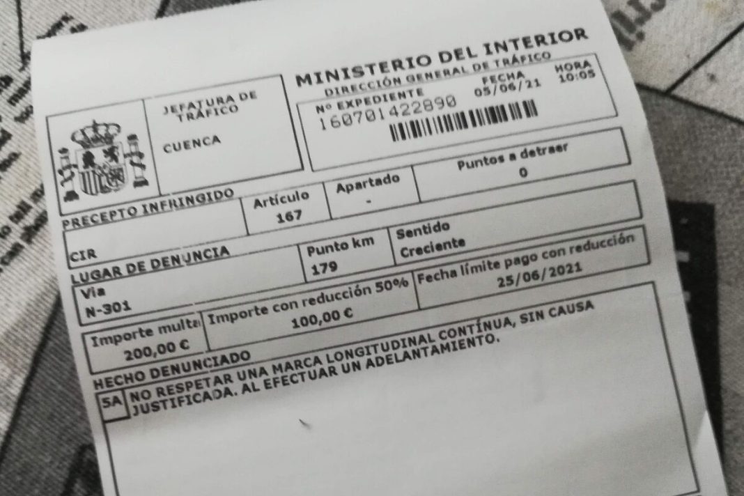 Pueden enviarte un aviso para revisar tu vehículo