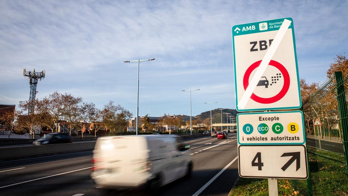 Guía Completa De La DGT Para Entender Qué Son Y Qué Restricciones ...