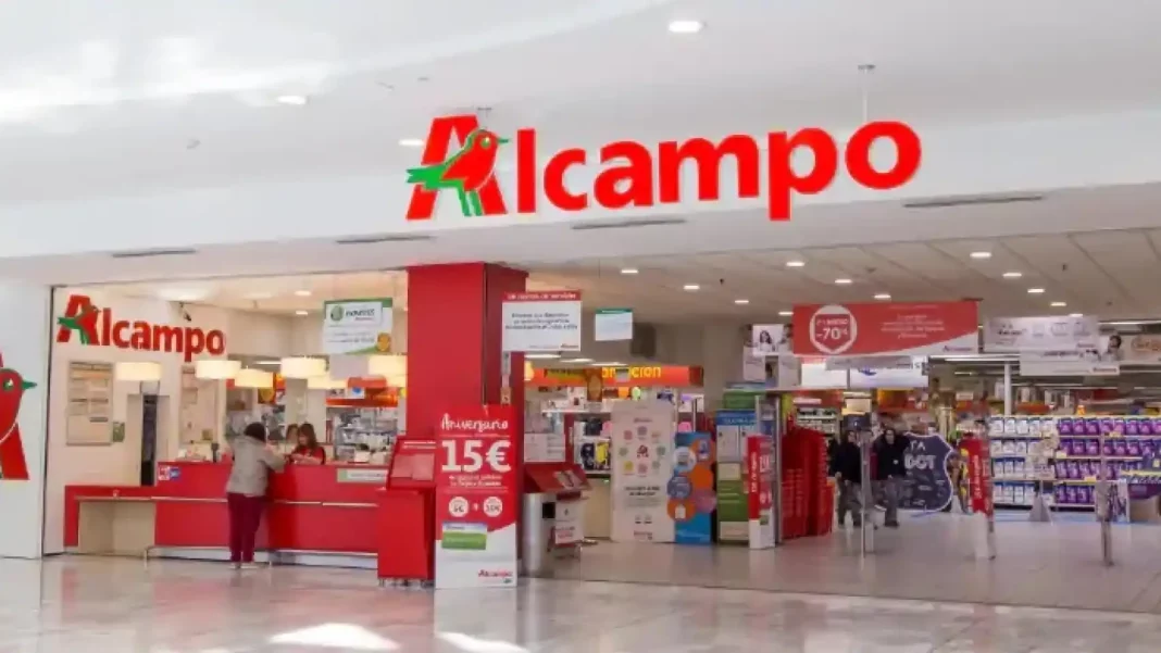 Supermercados: Alcampo no cierra y mantiene su horario extenso también en festivos