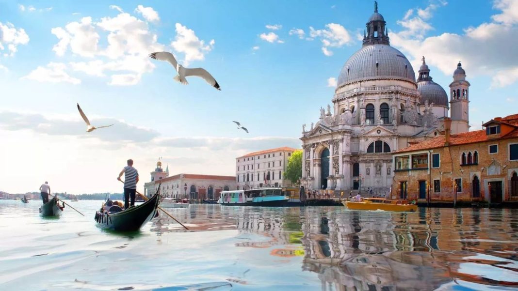 Explorando la ciudad flotante: Venecia y su 83.3% de coincidencia con la proporción áurea