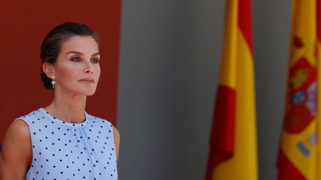 ¡No te dejes engañar! La verdad detrás de los bulos sobre la Reina Letizia y la Familia Real en redes