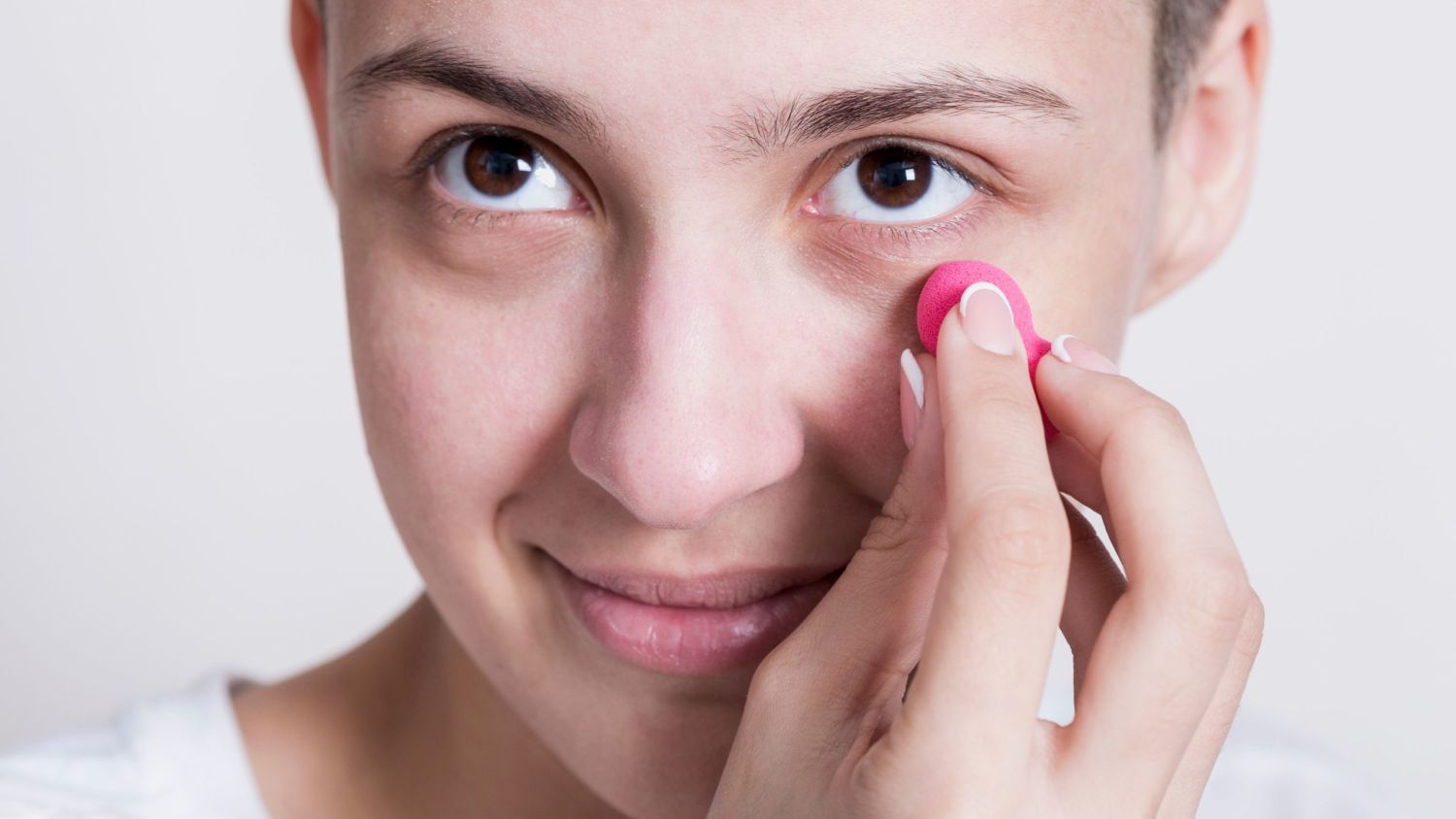 Maquillaje Para Disimular Las Ojeras