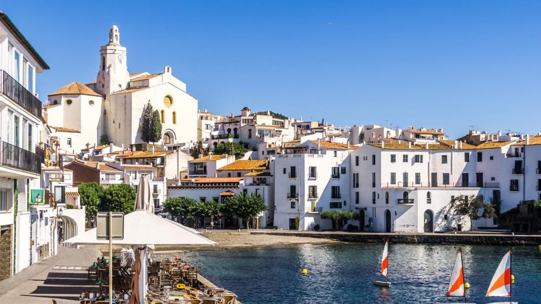 Cadaqués: El pueblo más bonito de Cataluña