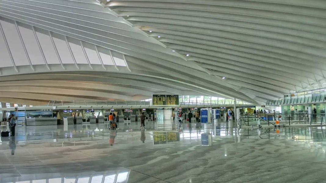 La ascensión de 'La Paloma': Bilbao se corona como el mejor aeropuerto de Europa