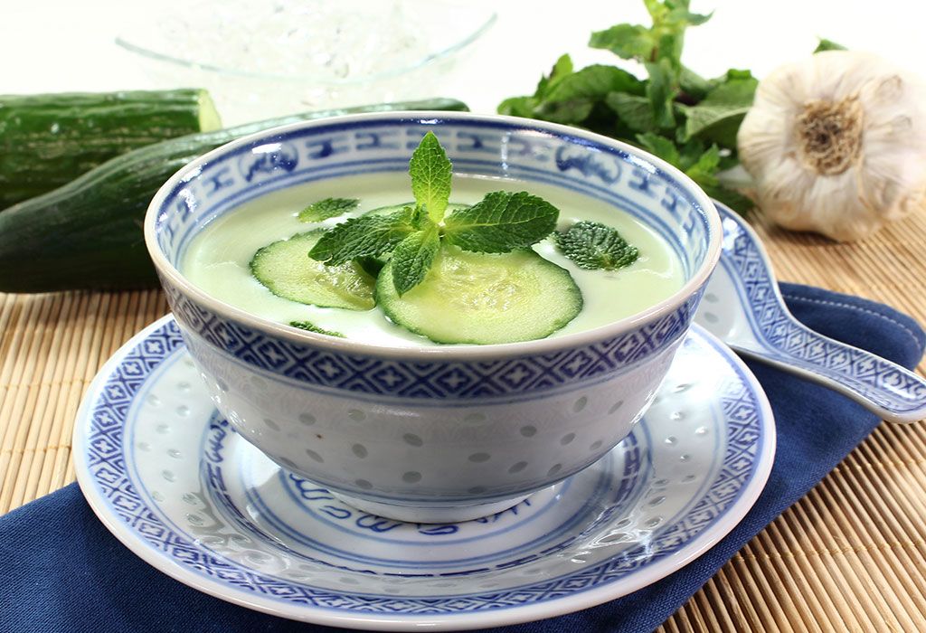 Sopa Fria De Pepino Con Tartar De Langostinos